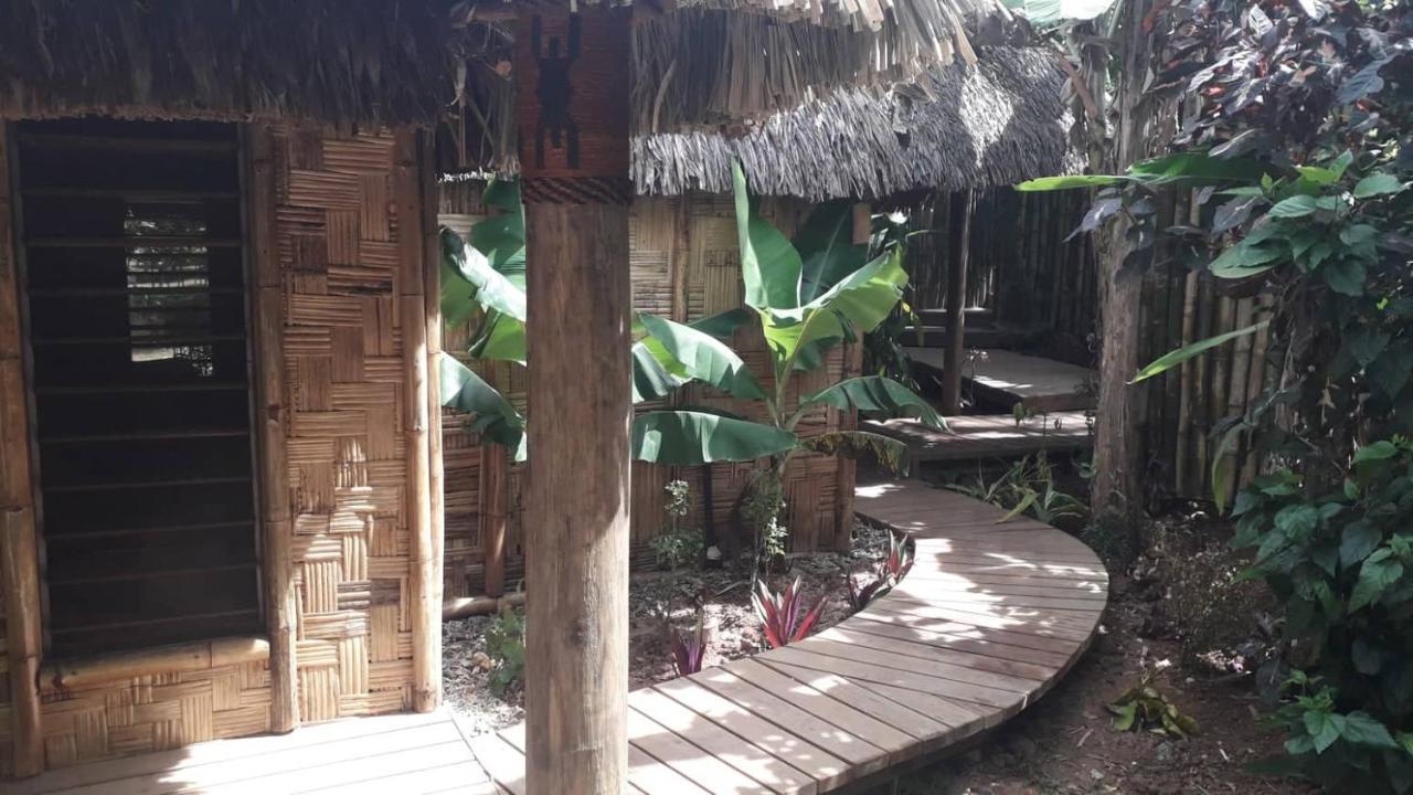 Oneta Resort Naqara Luaran gambar